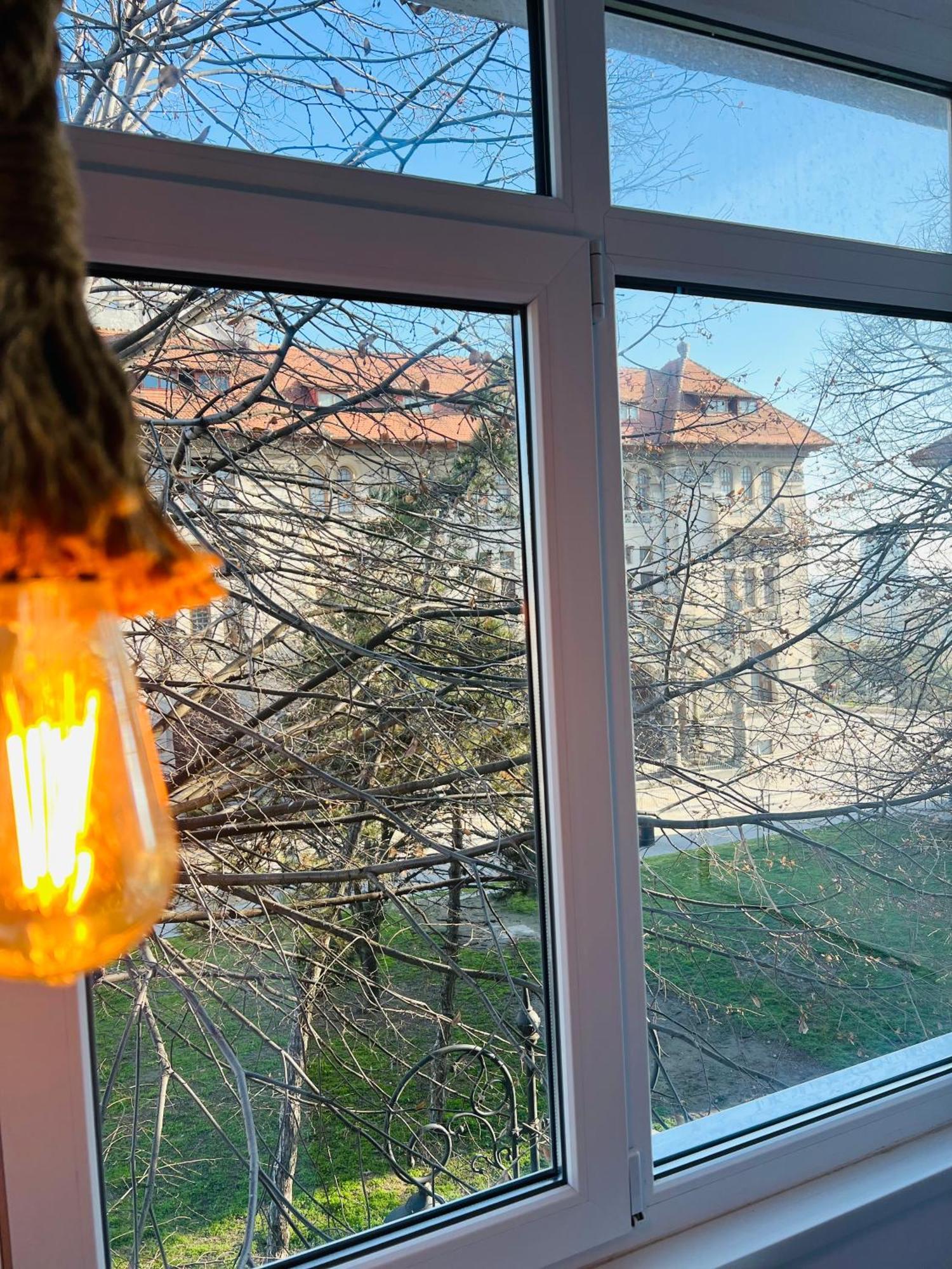 Appartement Piata Ovidiu 14 Loft à Constanţa Extérieur photo